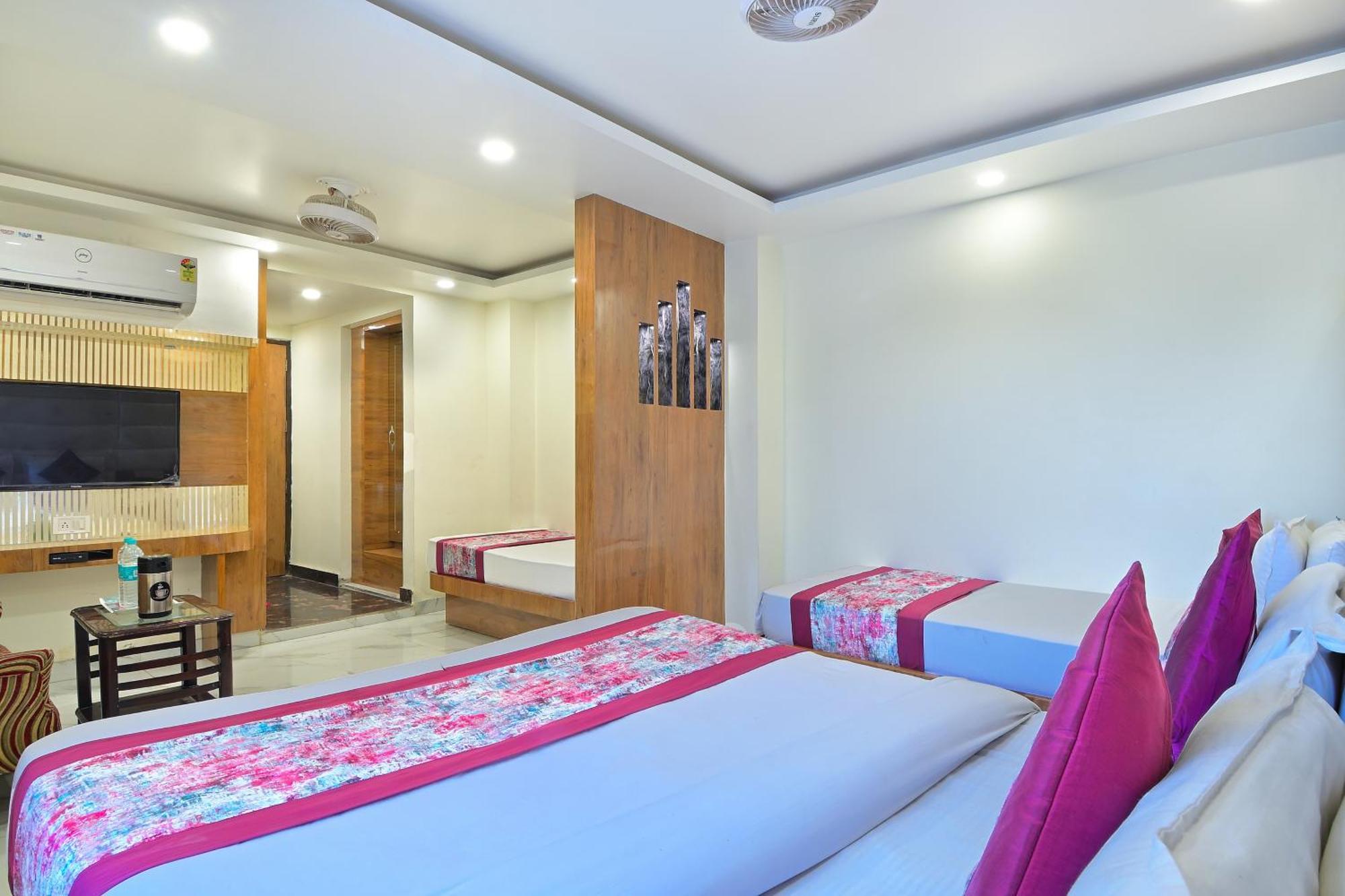 Hotel Glow Inn Paharganj-3 Mins Walk From New Delhi Railway Station Екстер'єр фото