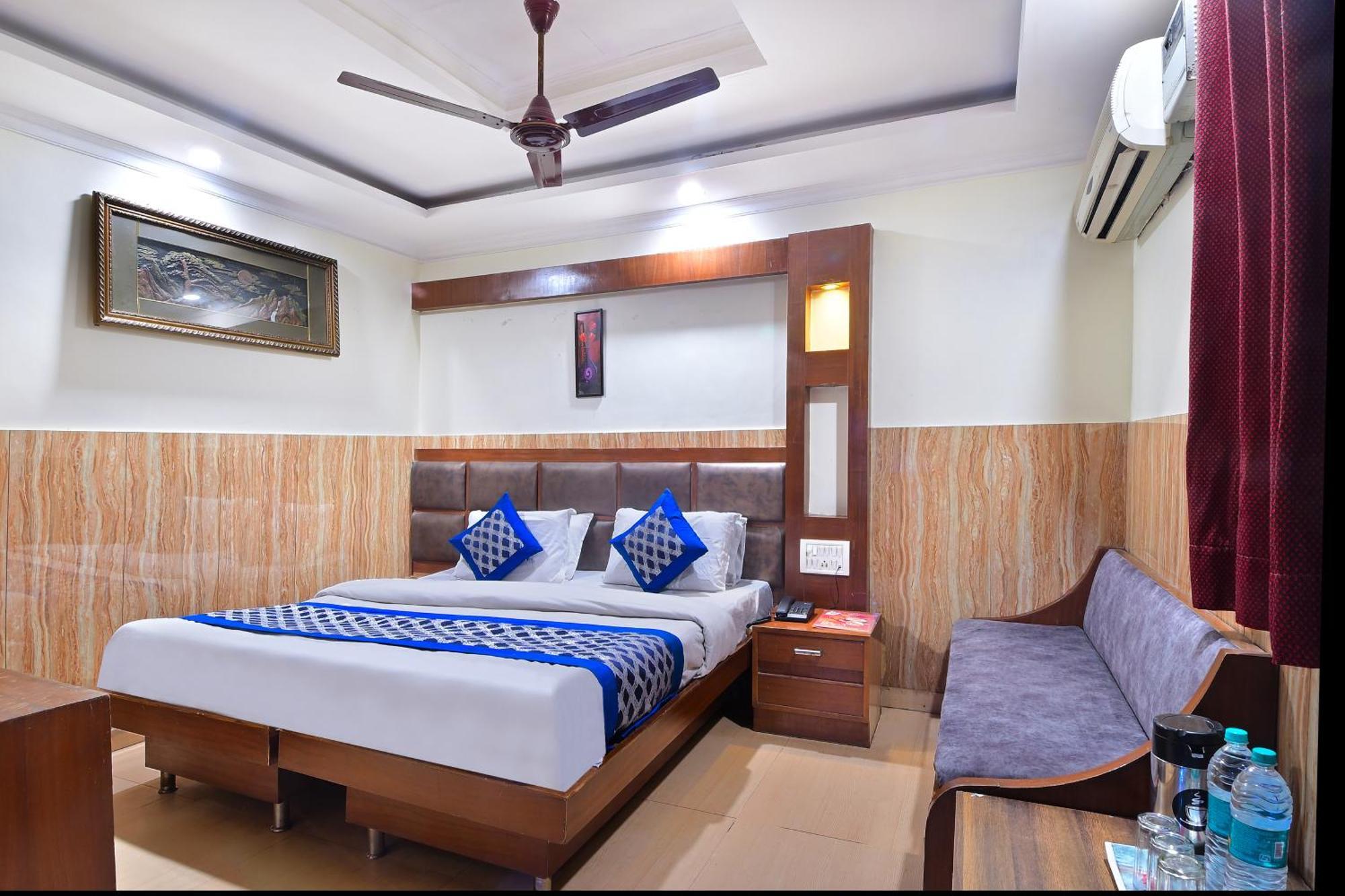 Hotel Glow Inn Paharganj-3 Mins Walk From New Delhi Railway Station Екстер'єр фото