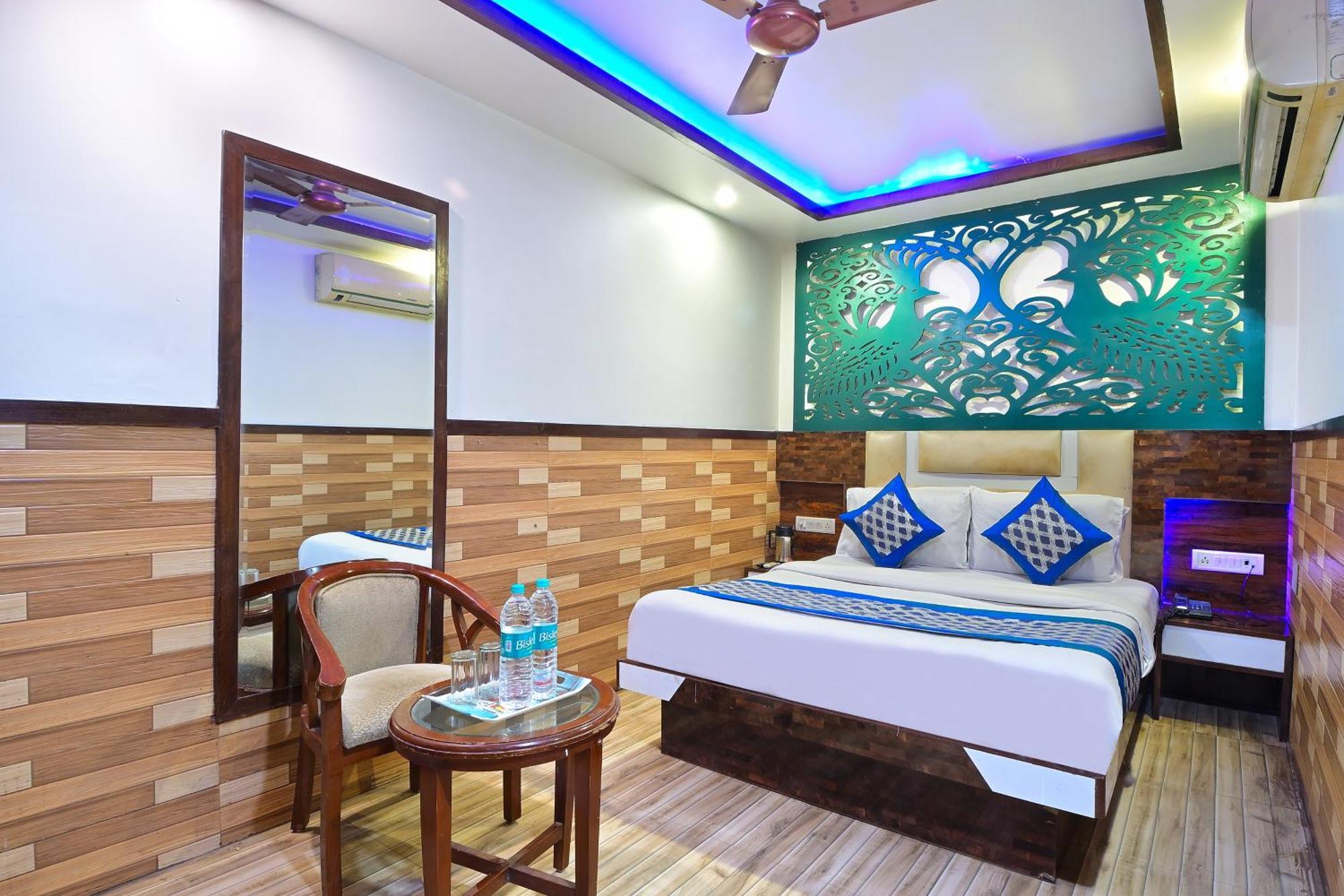 Hotel Glow Inn Paharganj-3 Mins Walk From New Delhi Railway Station Екстер'єр фото