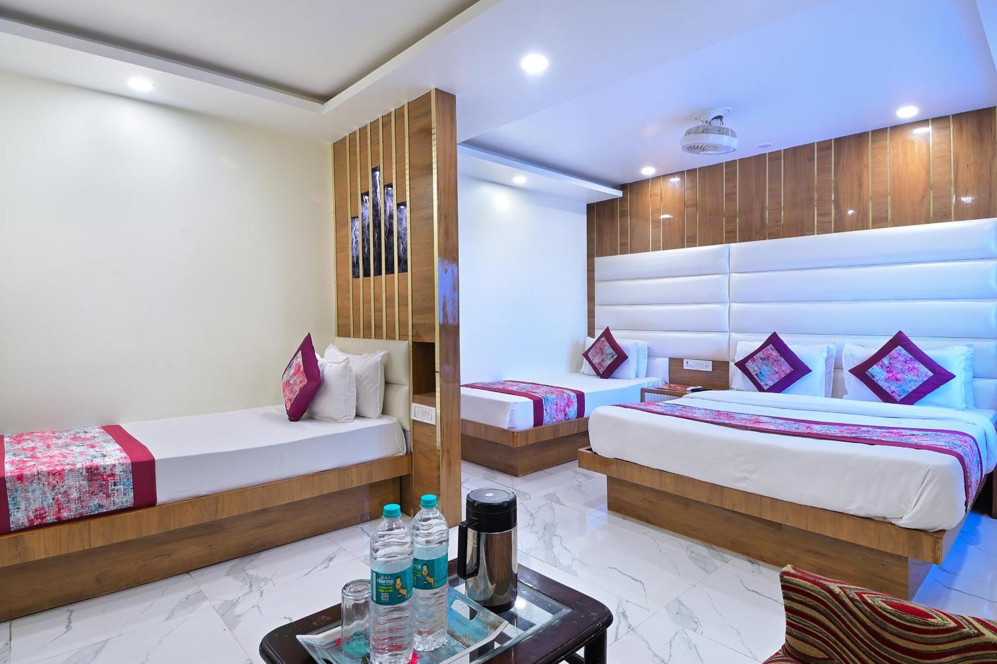 Hotel Glow Inn Paharganj-3 Mins Walk From New Delhi Railway Station Екстер'єр фото