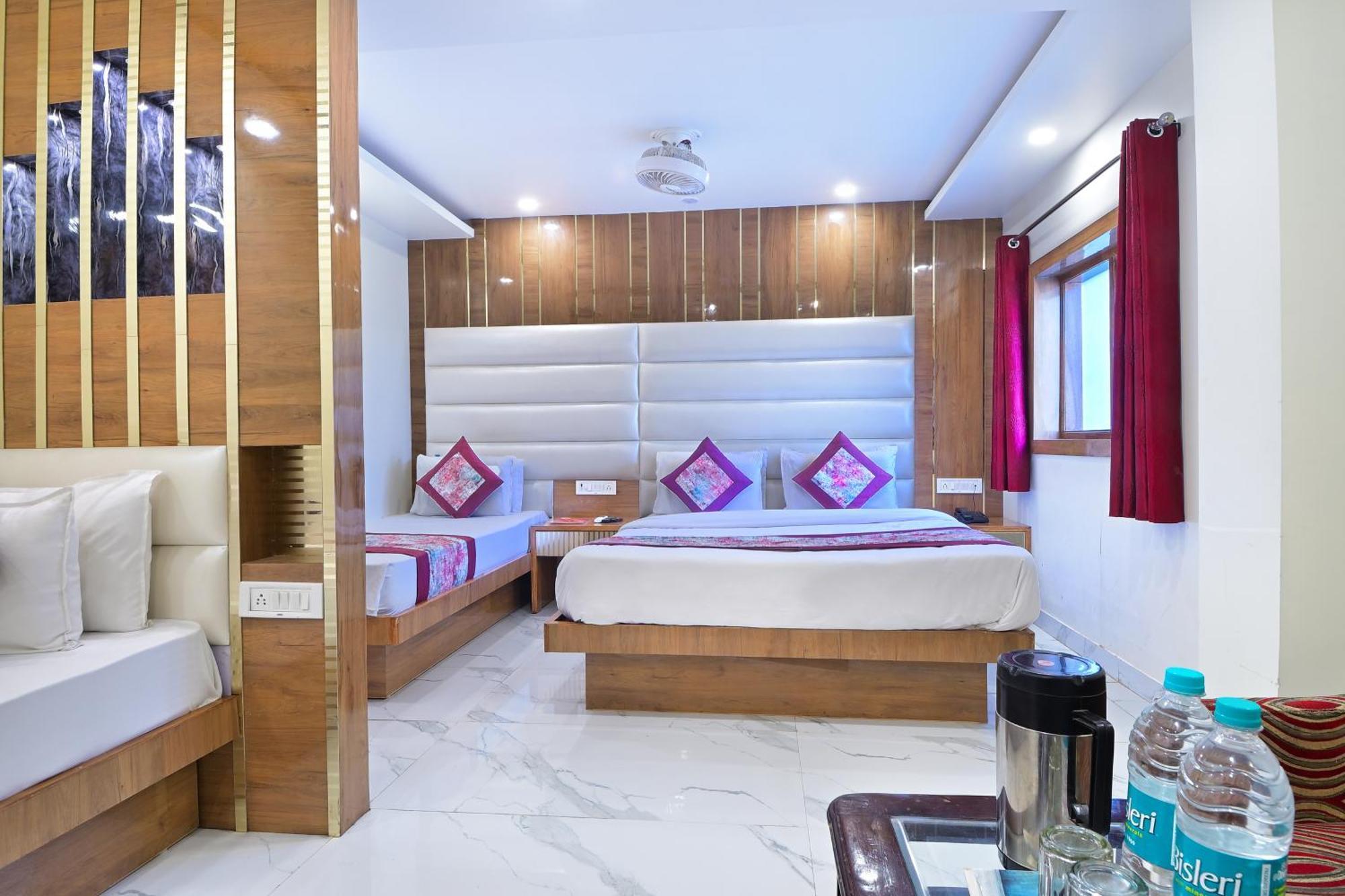 Hotel Glow Inn Paharganj-3 Mins Walk From New Delhi Railway Station Екстер'єр фото