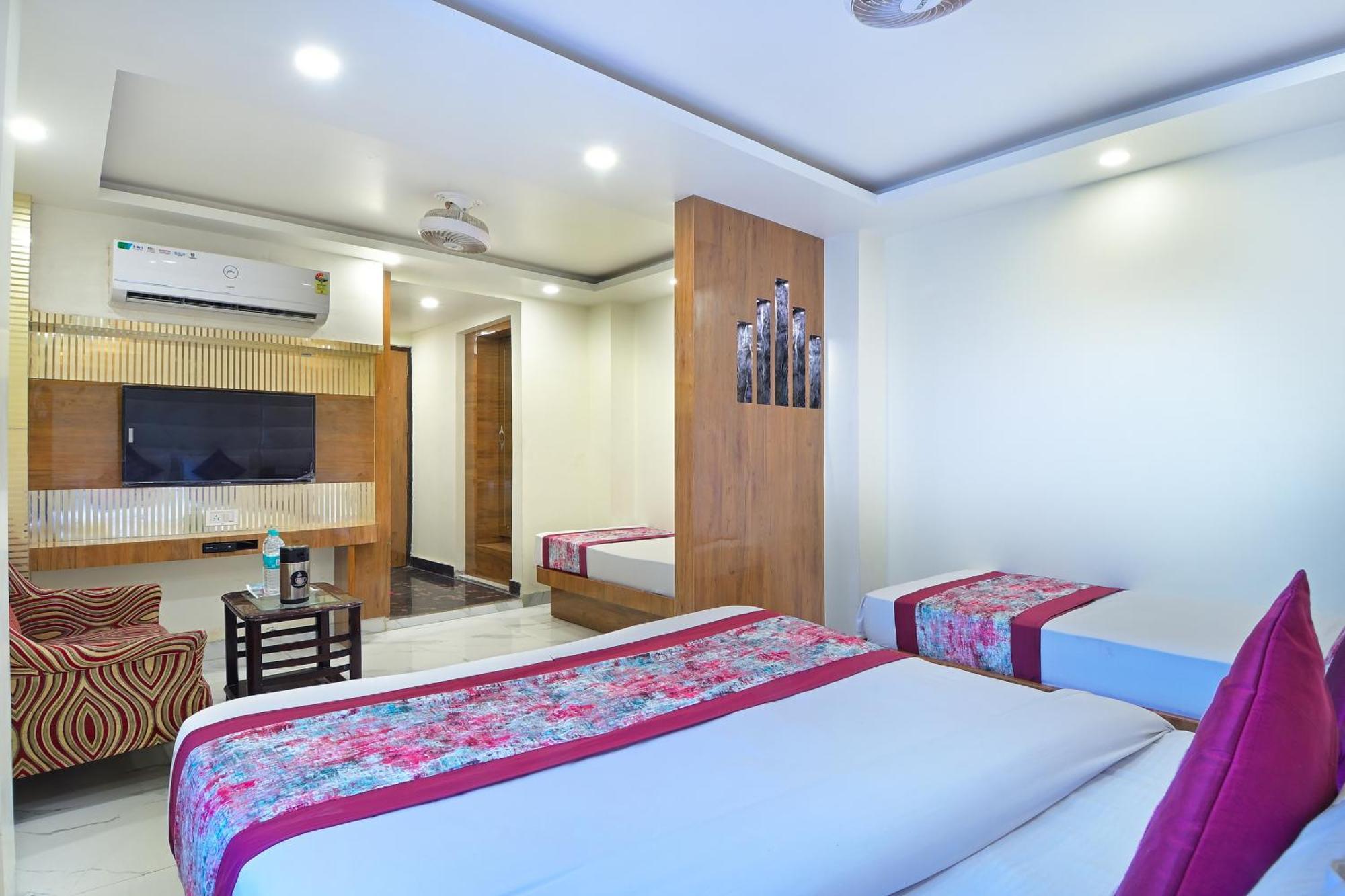 Hotel Glow Inn Paharganj-3 Mins Walk From New Delhi Railway Station Екстер'єр фото
