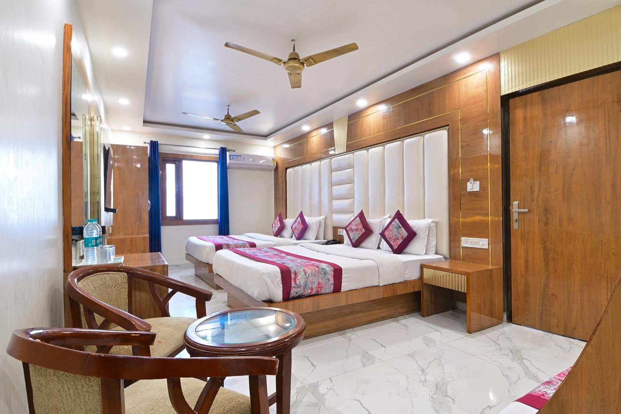 Hotel Glow Inn Paharganj-3 Mins Walk From New Delhi Railway Station Екстер'єр фото